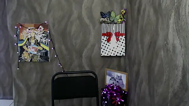 Linda_S_'s cam snapshot