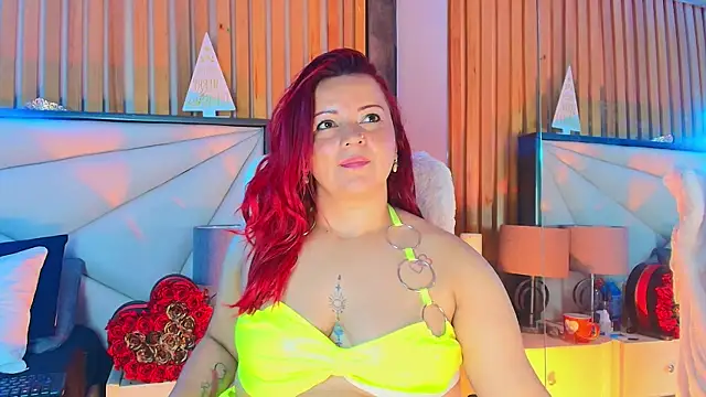 LilyyBigAss's cam snapshot