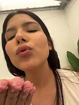 CherrySmirkXXX live sex cam