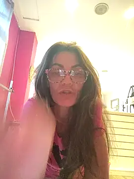 Eimikuro11 live sex cam