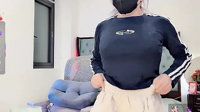 Caryln-Bun's cam snapshot