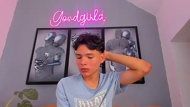 camillo_virgil live sex cam