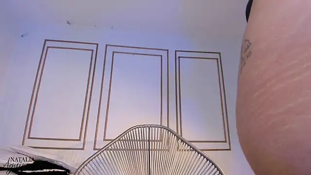 natalia_aguirre1's cam snapshot