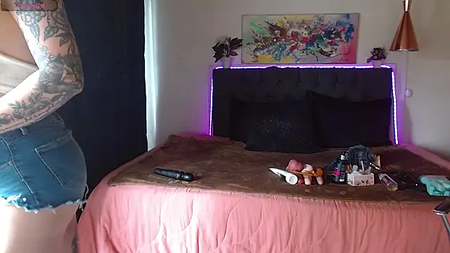 mia_velvet1's cam snapshot