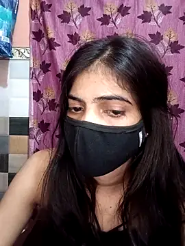 Queen_Pooja7's cam snapshot