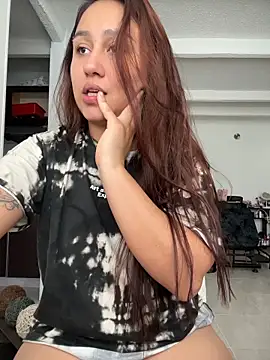 Saray_lo live sex cam