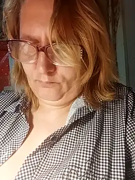 Forest-Lady's cam snapshot