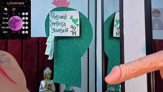 selena_castillo's cam snapshot