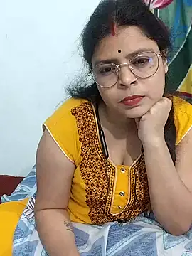 DesiRiya101's cam snapshot