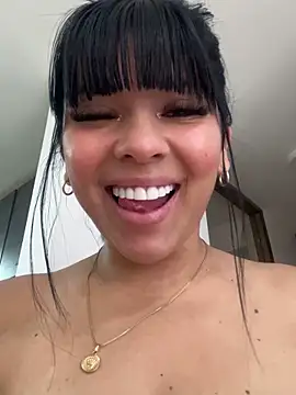 BrendaCrean live sex cam