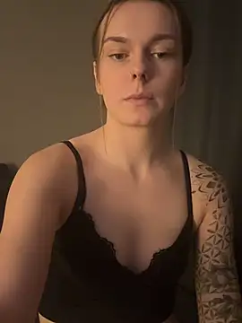 LisaFreierxx's cam snapshot