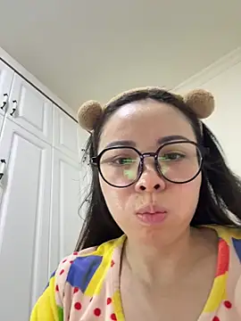 chick-888's cam snapshot