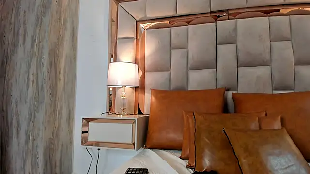 ValentinaBreats's cam snapshot