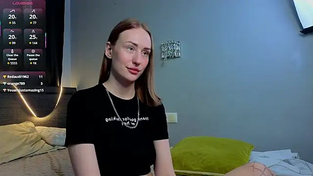 ZolaDickmann's cam snapshot