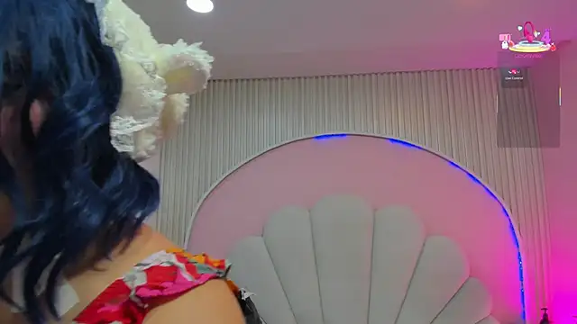 hinata_dolly's cam snapshot