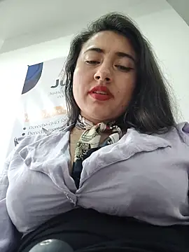 _Sarah-Office1's cam snapshot