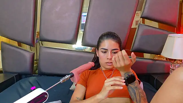 NicoleEsposito's cam snapshot