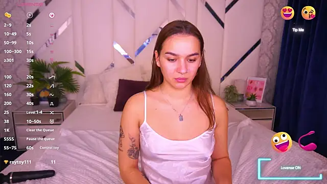 UrMuseOn's cam snapshot