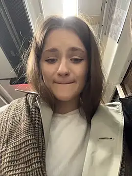 KittyQueeny's cam snapshot