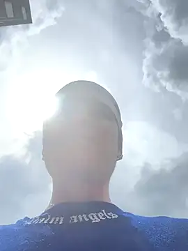 Nick_Juniorr live sex cam