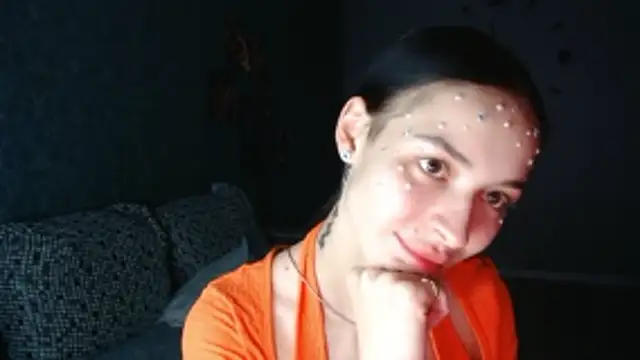 Daphne_Darkthorn's cam snapshot