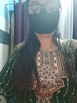 Aishwaryaa_69's cam snapshot