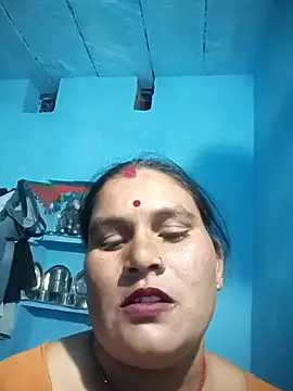 Chinki_pande's cam snapshot