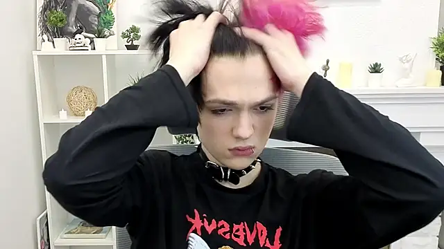 Justin_Care live sex cam