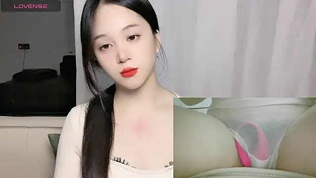 woaiqinqin's cam snapshot