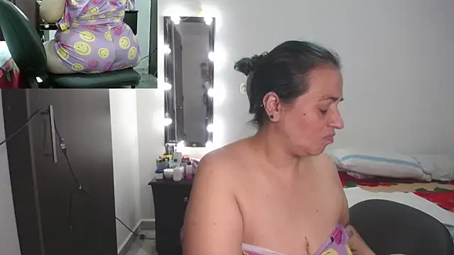 zoe_hotxxx's cam snapshot