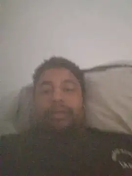 banj06@xh's cam snapshot