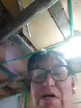 clarita_01's cam snapshot