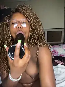 houseforsex's cam snapshot