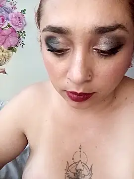 Mariana-94's cam snapshot