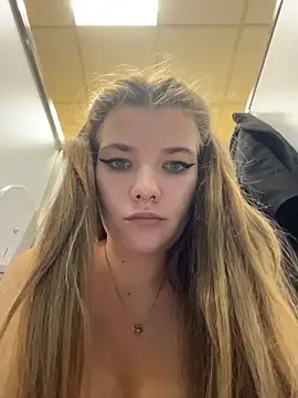 Holy_Tereza live sex cam