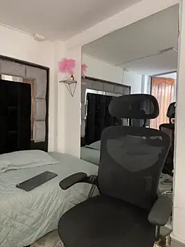 MR_MUSCLE live sex cam