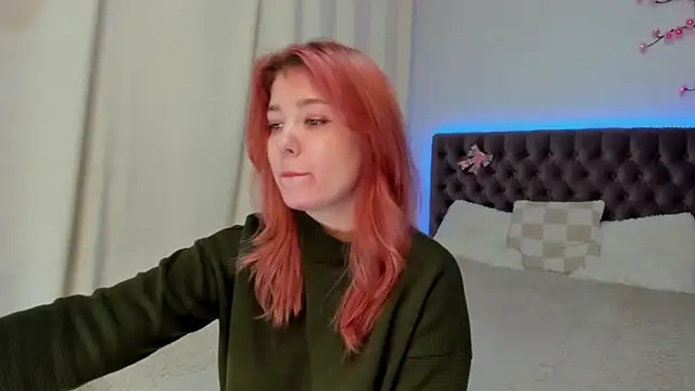 Ella_Mayers's cam snapshot