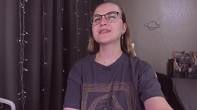 MissBrightShine's cam snapshot