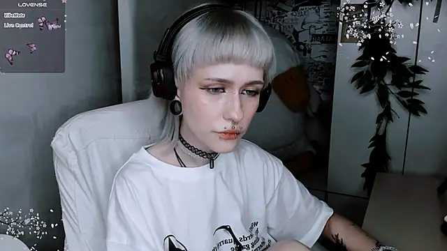 say_mary's cam snapshot