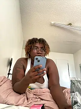 LillShayy's cam snapshot