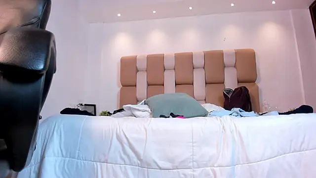 Lyssa_Muller's cam snapshot