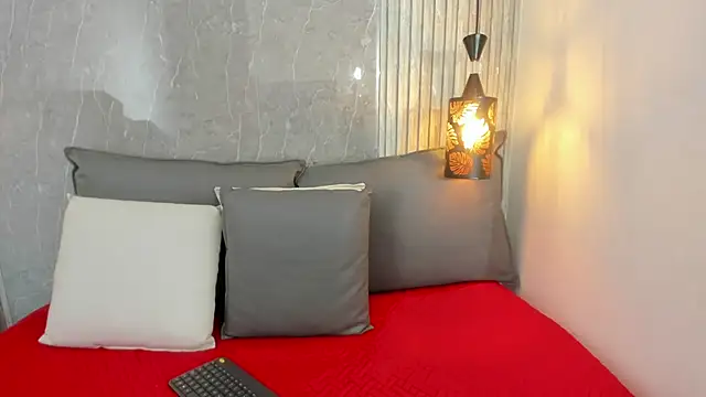 Emili__hot's cam snapshot