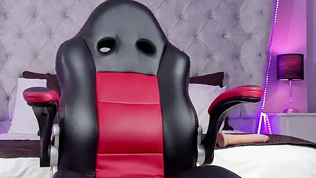 baby_naomy's cam snapshot