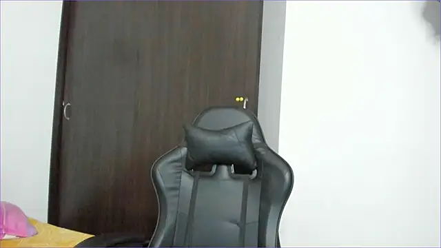 bastianwatson10's cam snapshot