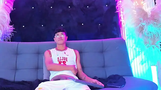 Yilmer_hot's cam snapshot