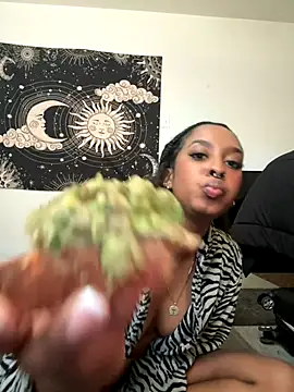 Your_Paris live sex cam