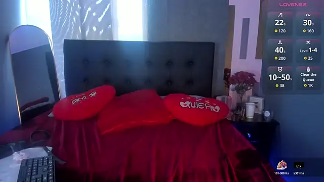 Charlotte__Brown_'s cam snapshot