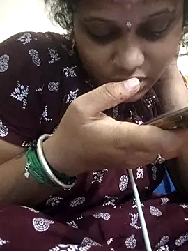 sweetqueen143's cam snapshot