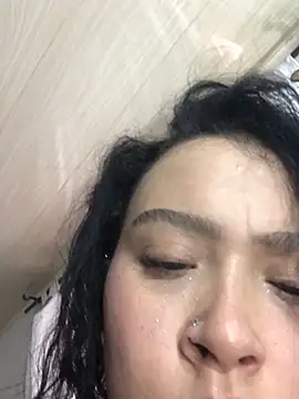 Abigail_Cowen's cam snapshot