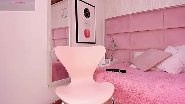 Janah_Myers's cam snapshot